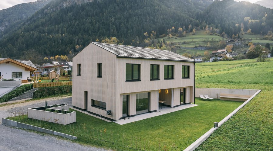 HAUS TÖSENS Z