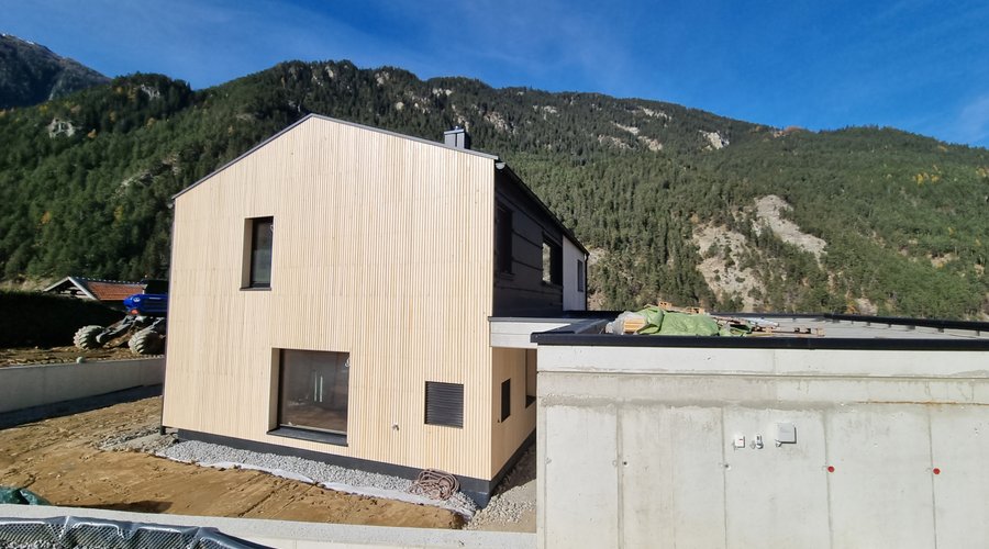 HAUS TÖSENS