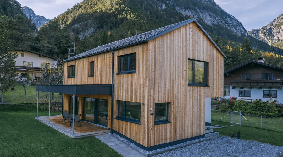 HAUS NASSEREITH M