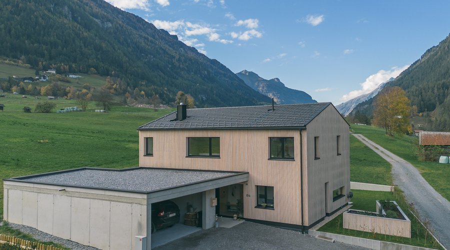 HAUS TÖSENS Z