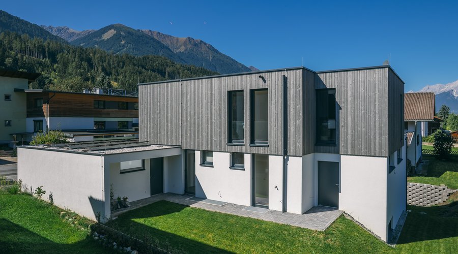 HAUS INZING W