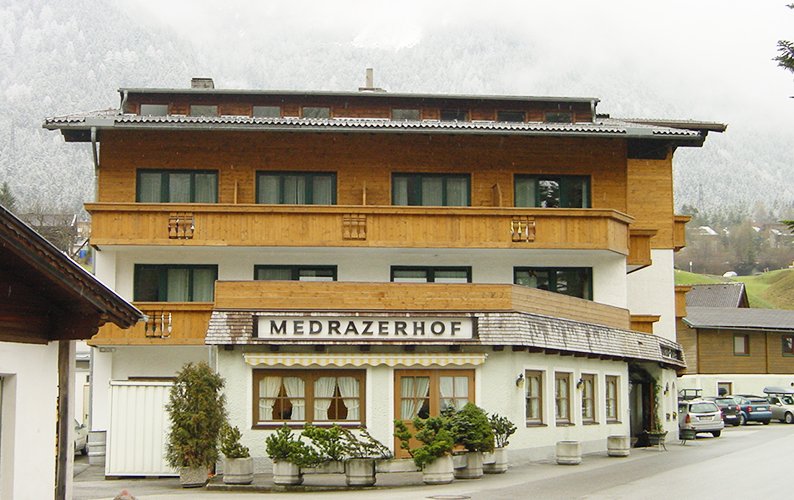 
Medrazerhof