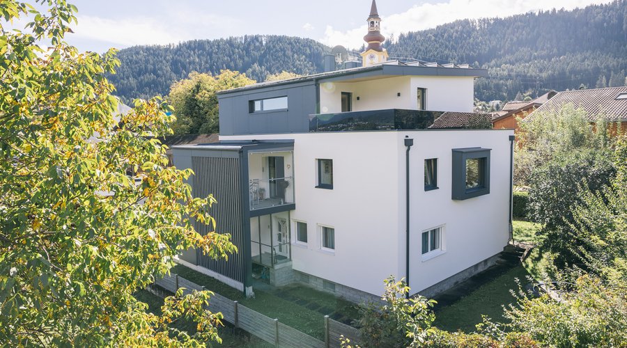 HAUS VÖLS T