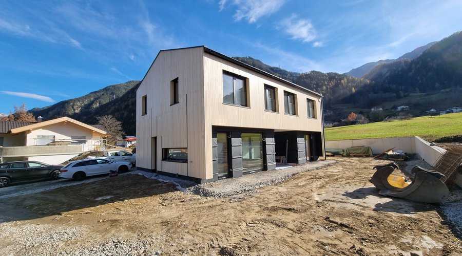 HAUS TÖSENS