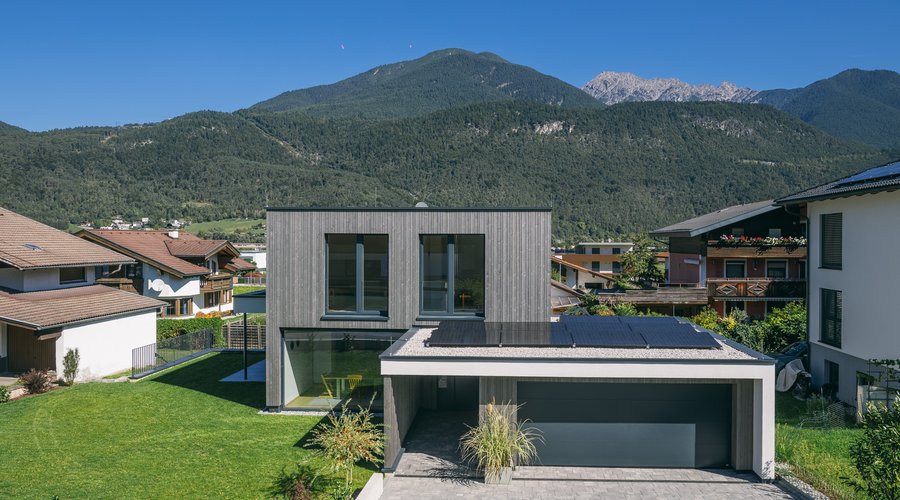 HAUS INZING W